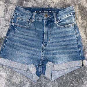 Light wash American Eagle NE(X)T LEVEL STRETCH Shorts